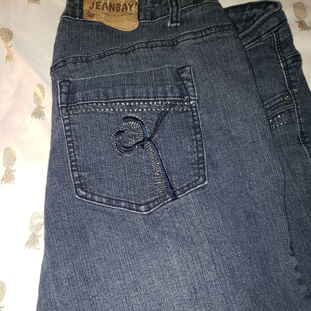 Ladies denim capris
